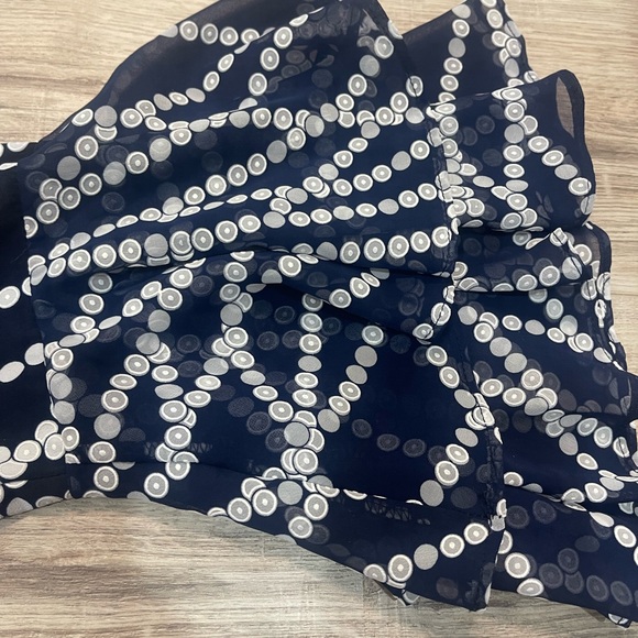 Sandra Darren NEW Navy Blue Textured Polka Dot  Sz6  Stretch fluttered sleeve - Picture 8 of 9